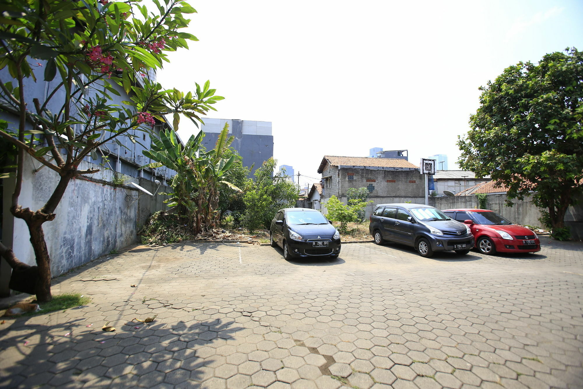 Reddoorz Plus @ Karet Pedurenan 3 Jakarta Luaran gambar