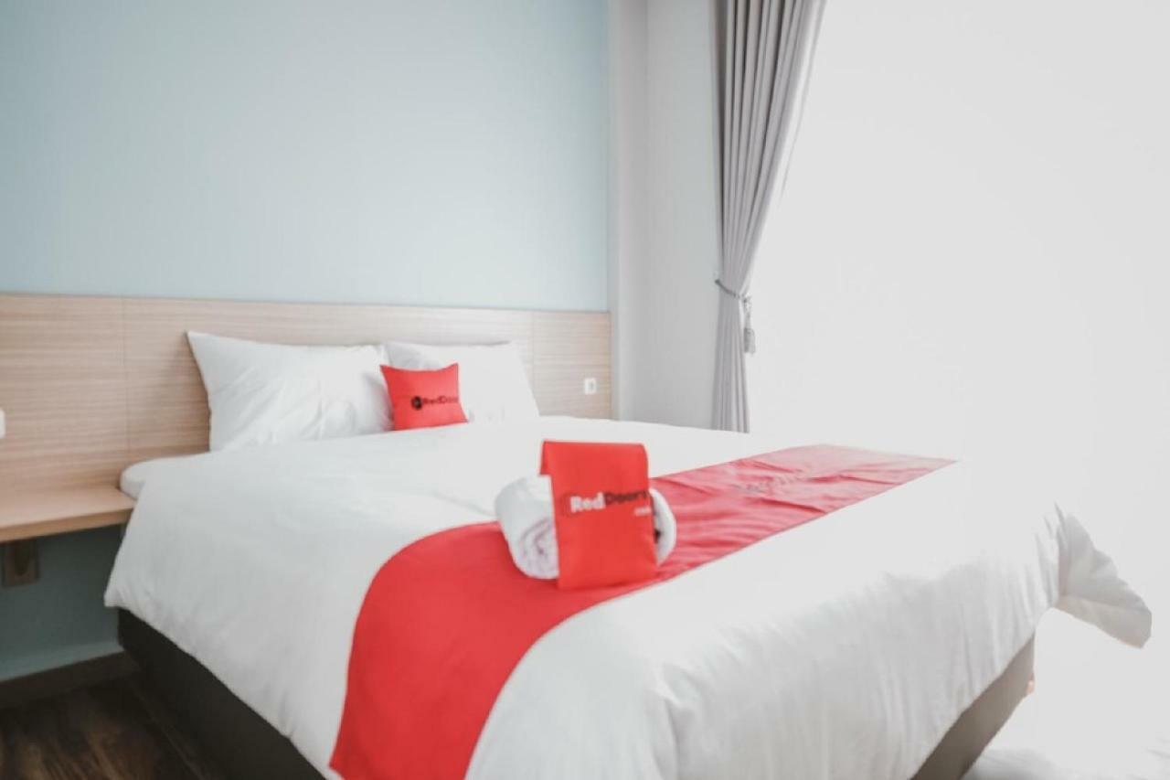 Reddoorz Plus @ Karet Pedurenan 3 Jakarta Luaran gambar